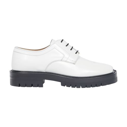 Maison Margiela Tabi County Lace-up Loafers In Ivory