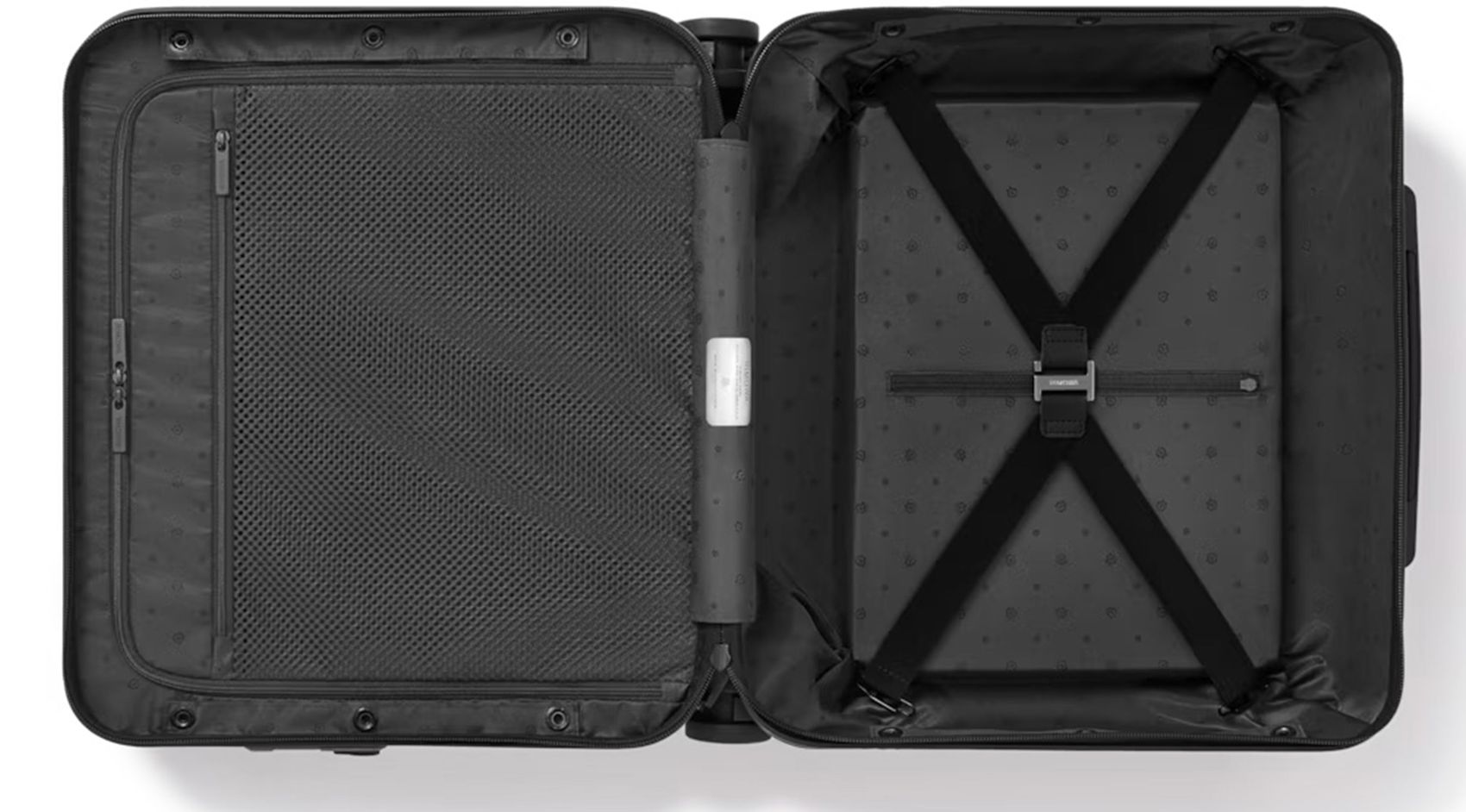 Rimowa 에센셜 슬리브 컴팩트