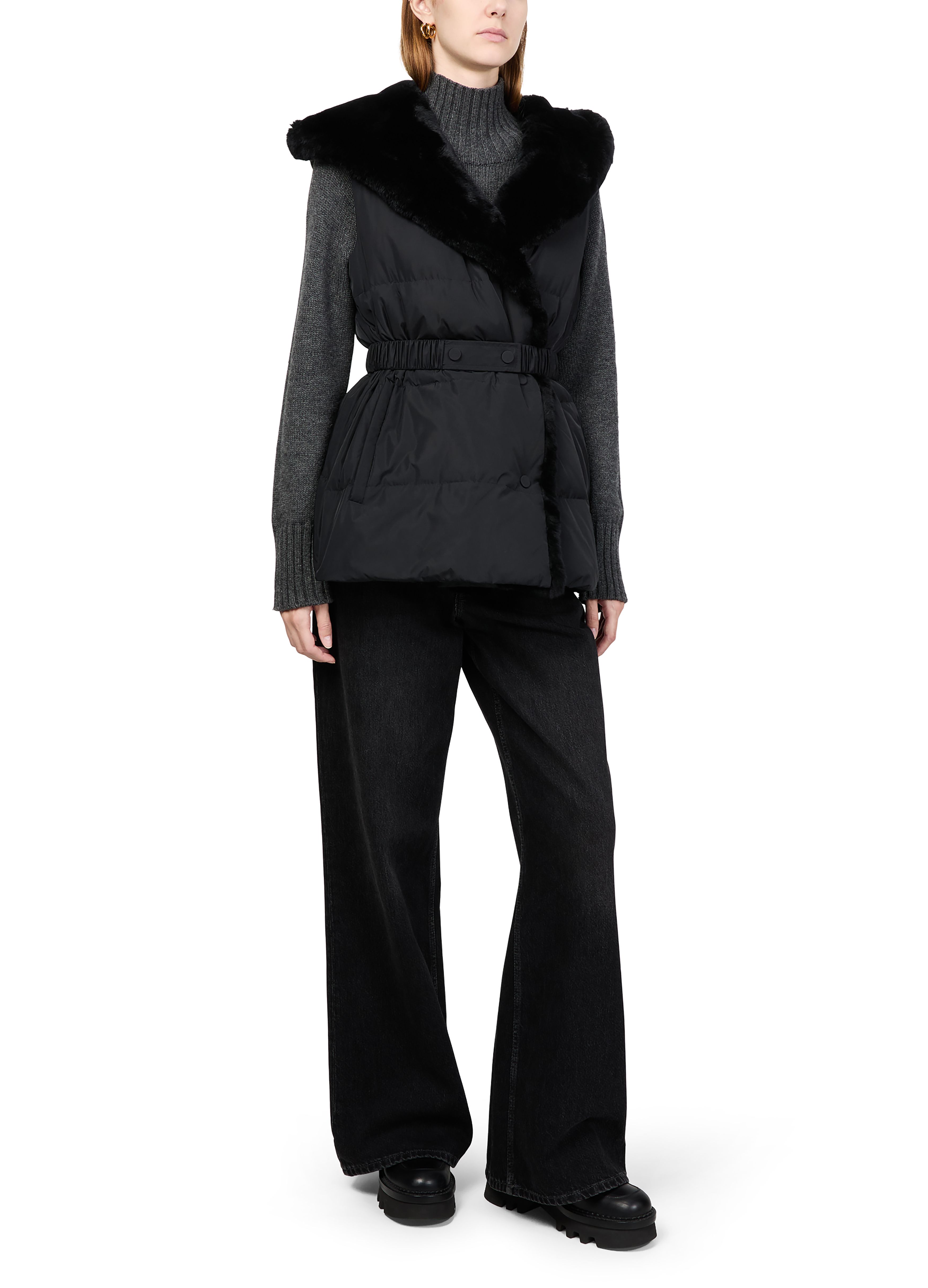 Hooded gilet thumbnail 6