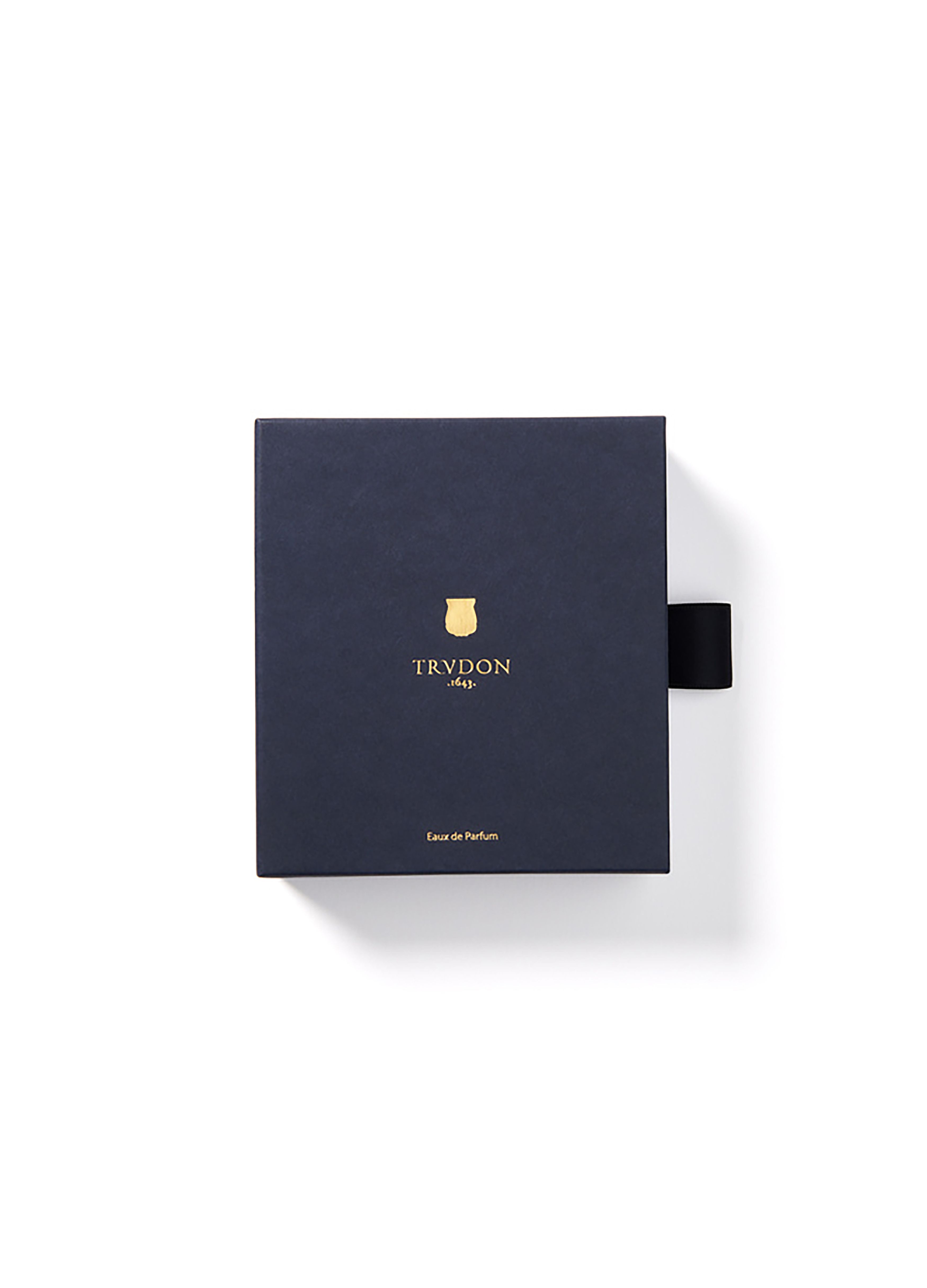 Eau de parfum gift set thumbnail 3