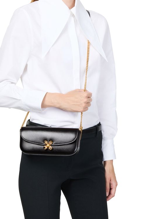 MCQUEEN Kleine Crossbody-Tasche Skull Flower