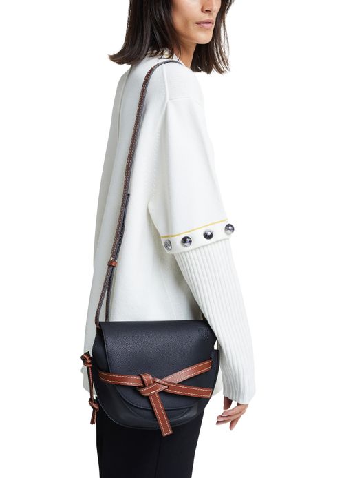LOEWE Petit Gate 斜挎包 小牛皮