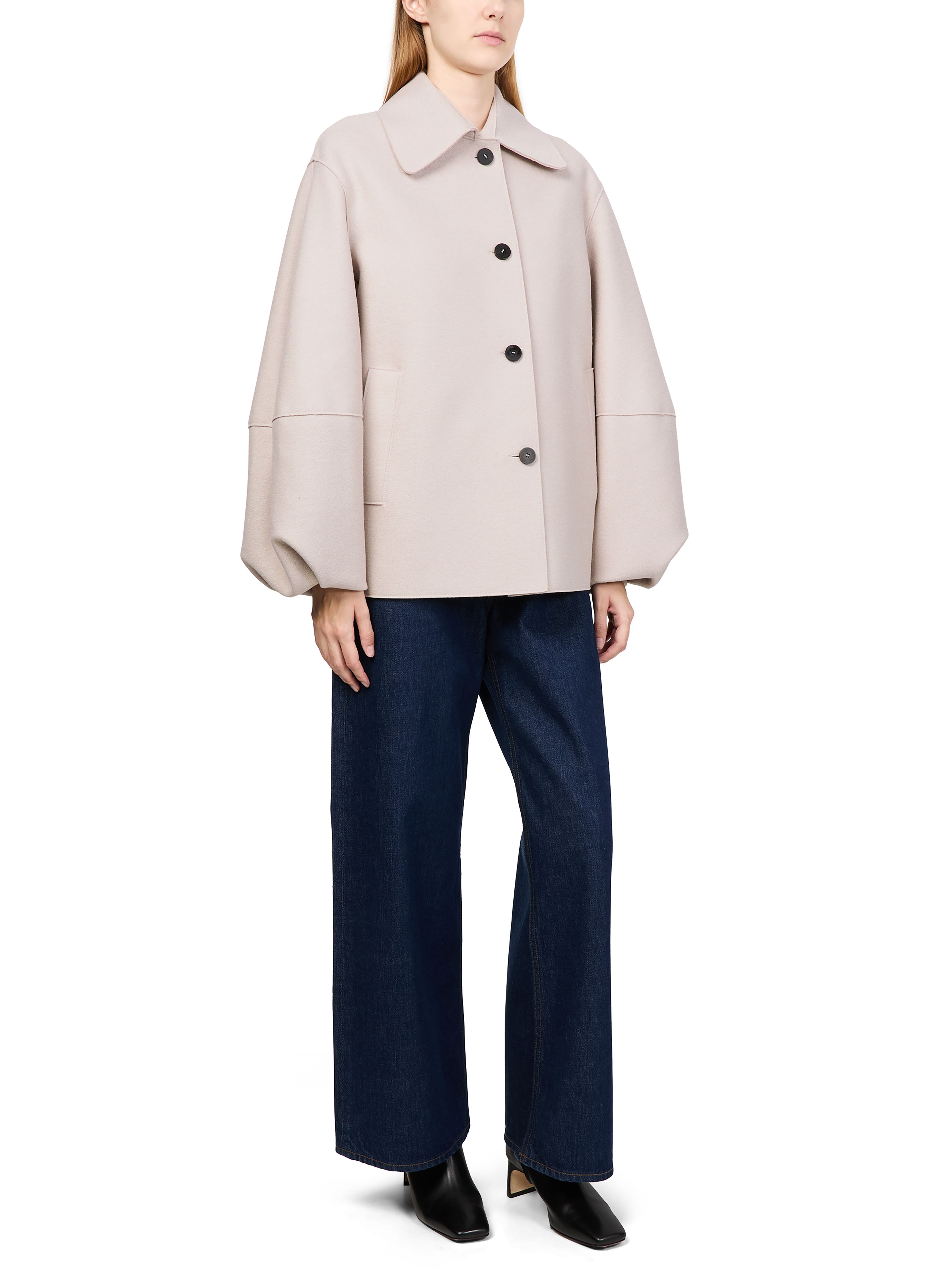Puff-sleeved jacket in pressed wool thumbnail 6