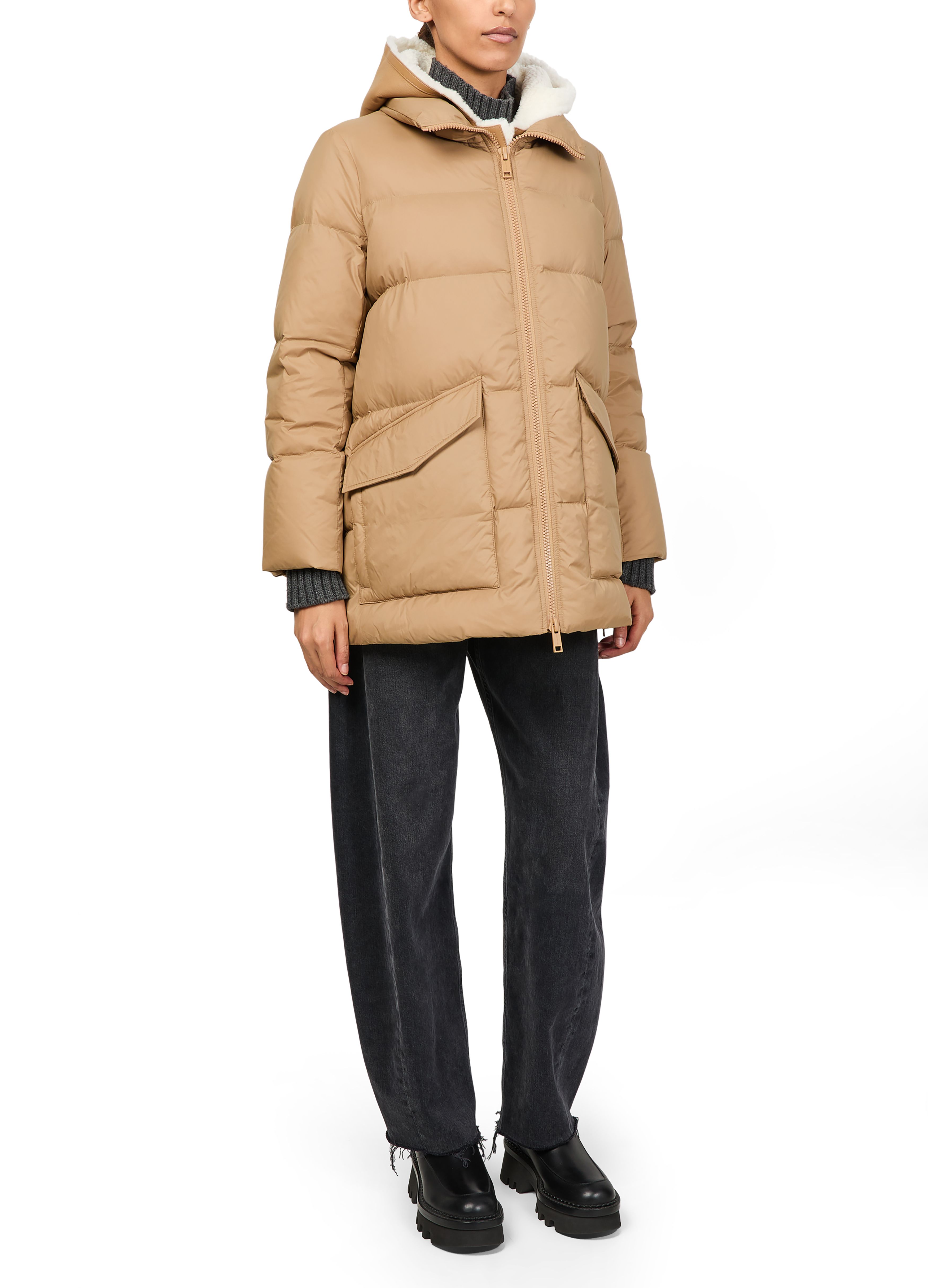 Puffer jacket with a sheepskin hood thumbnail 7