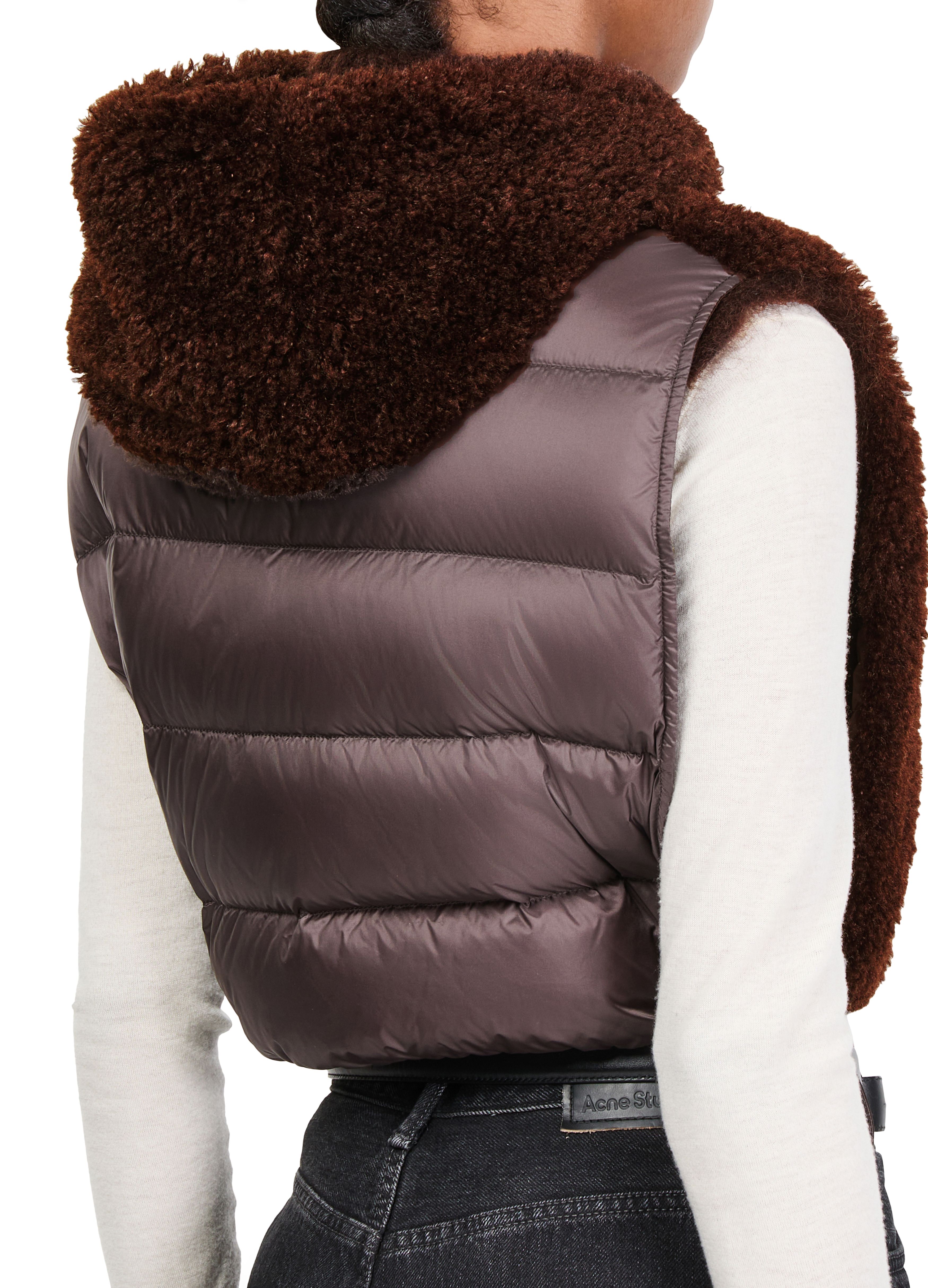Bib sleeveless jacket thumbnail 5