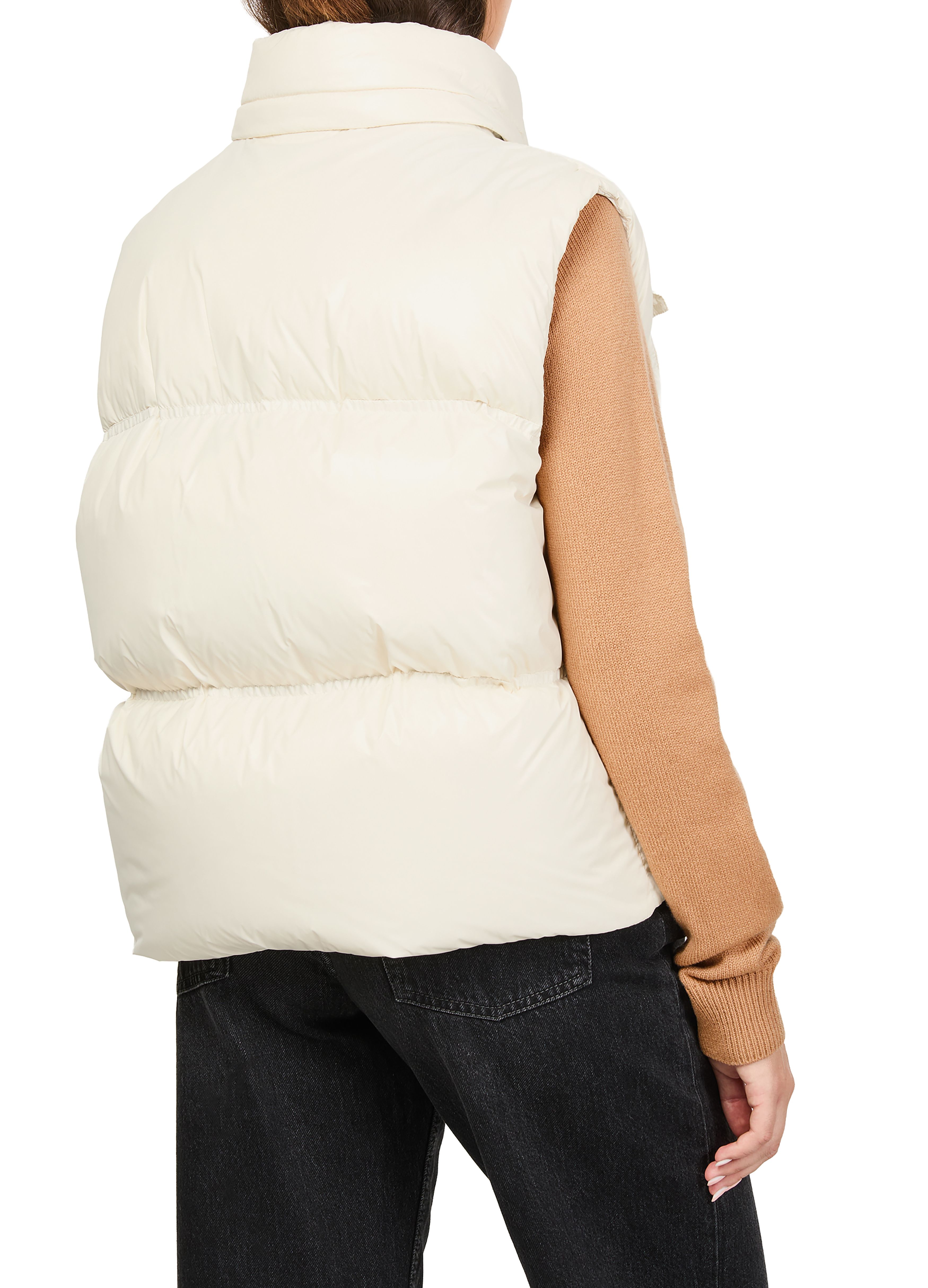 Pario sleeveless down jacket thumbnail 6