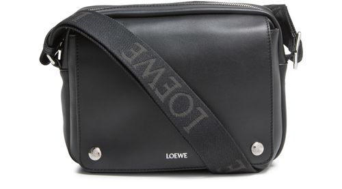 LOEWE Sac messenger Pebble XS en cuir de veau lisse