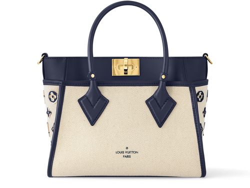 LOUIS VUITTON On My Side PM