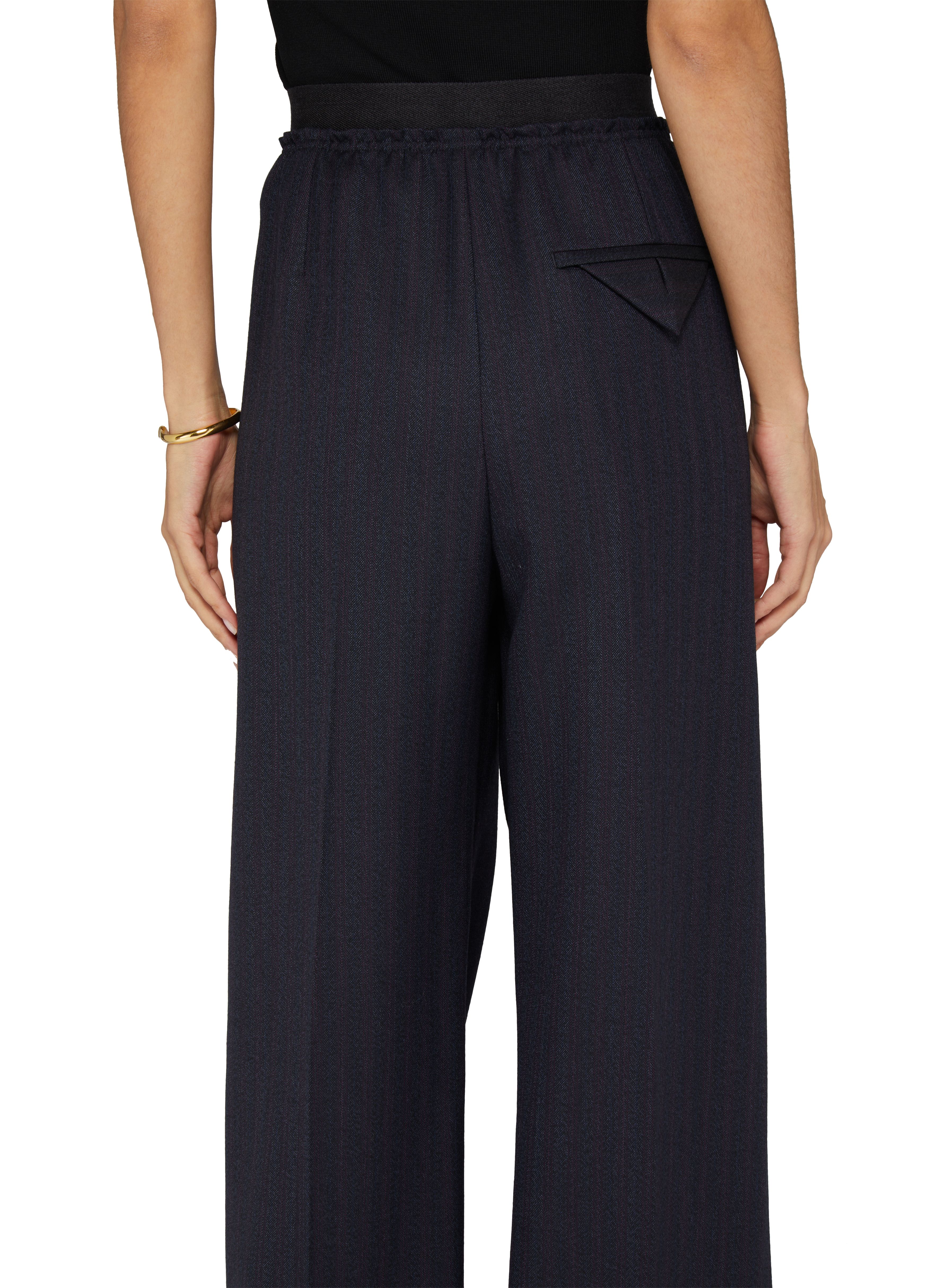 Loose pants thumbnail 5