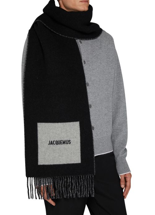 JACQUEMUS L'Echarpe Rond Carré