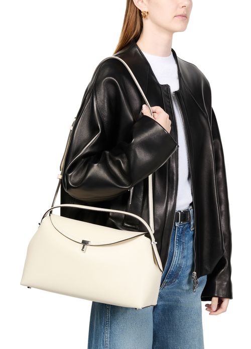TOTEME Schultertasche aus Leder T-Lock