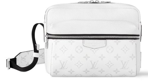 LOUIS VUITTON Outdoor Messenger Tasche