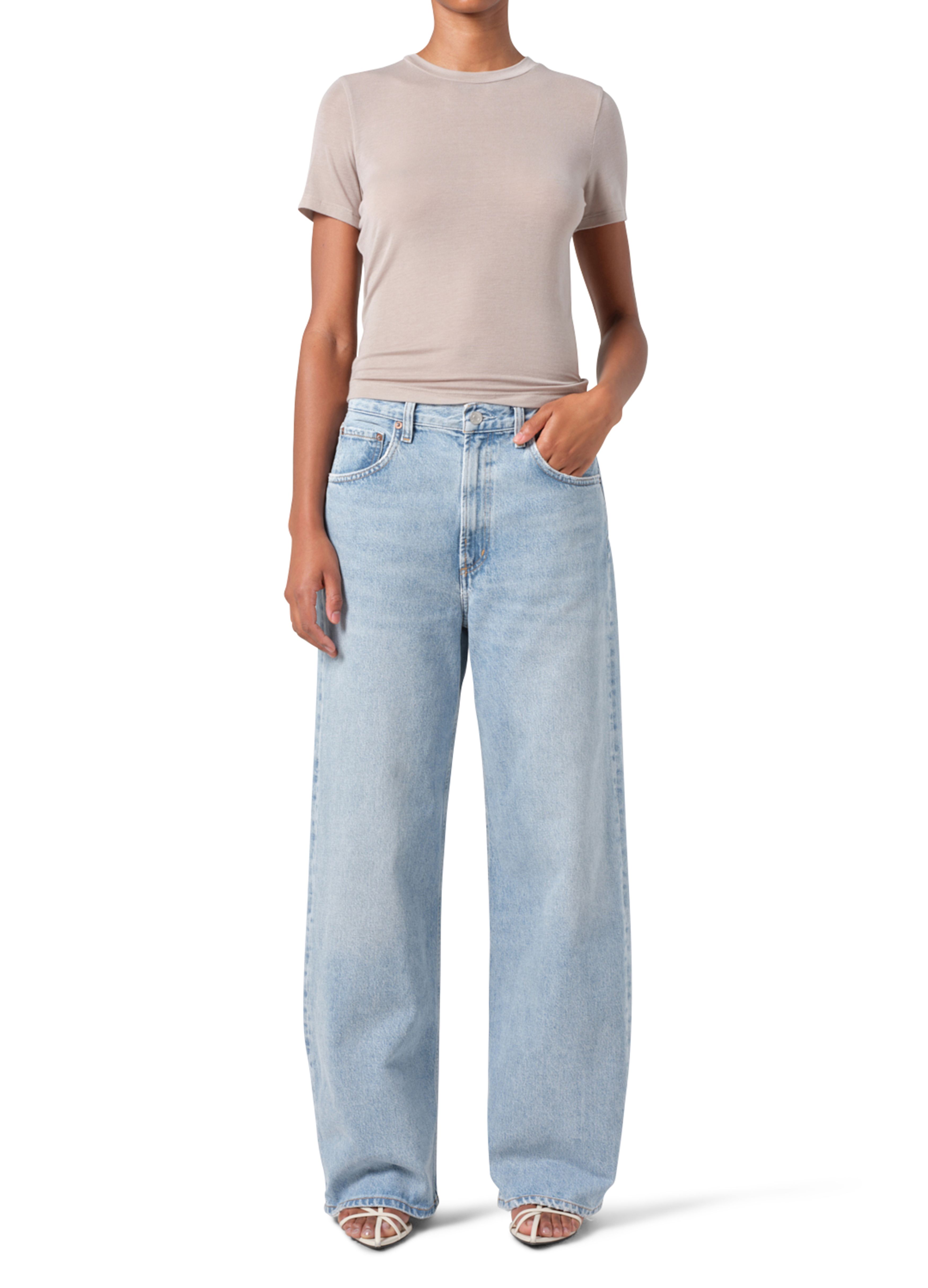 Low curve jean thumbnail 8