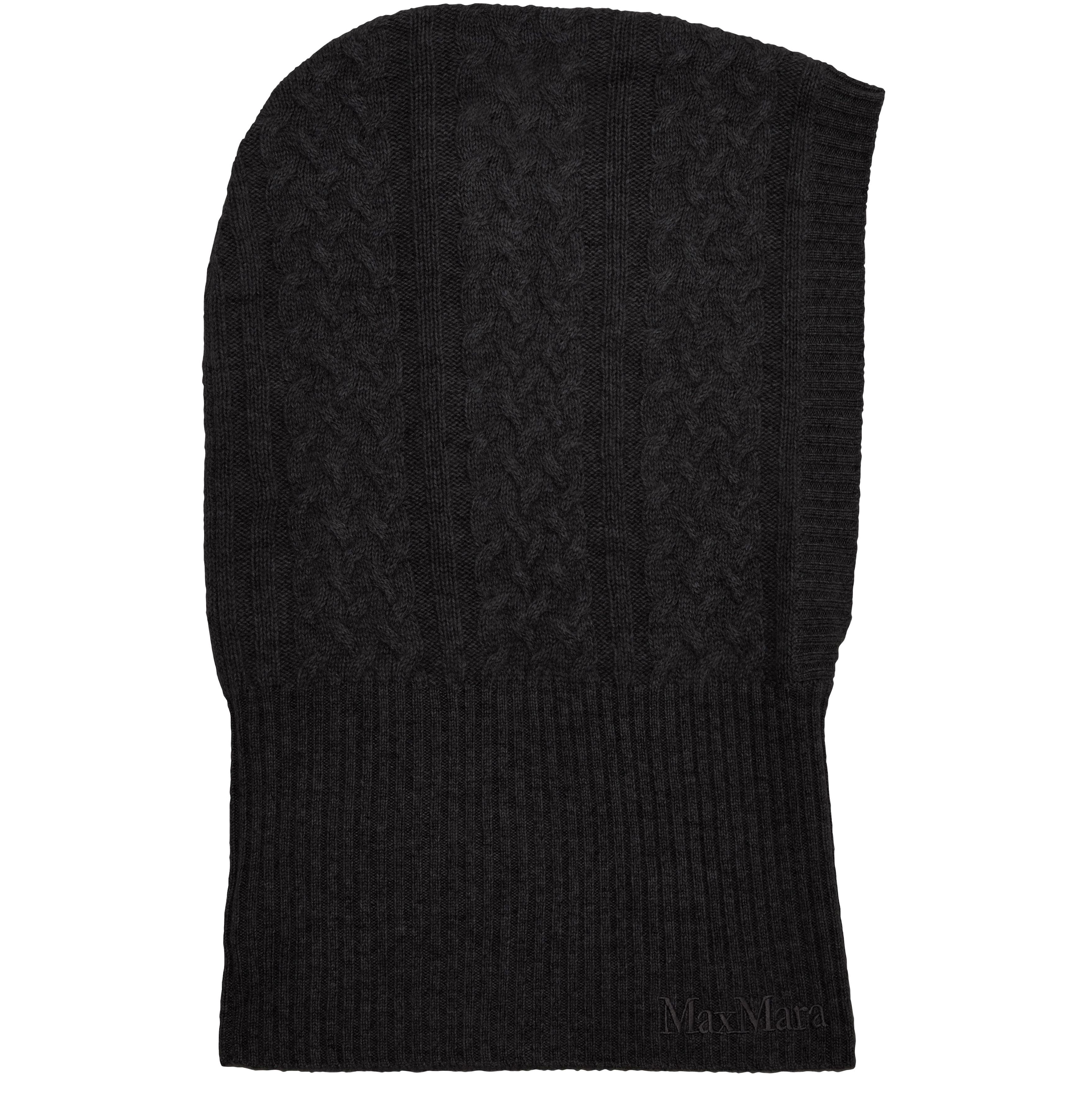 Romana balaclava