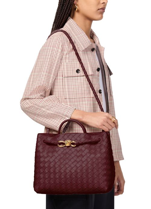 BOTTEGA VENETA Sac moyen porté main Andiamo