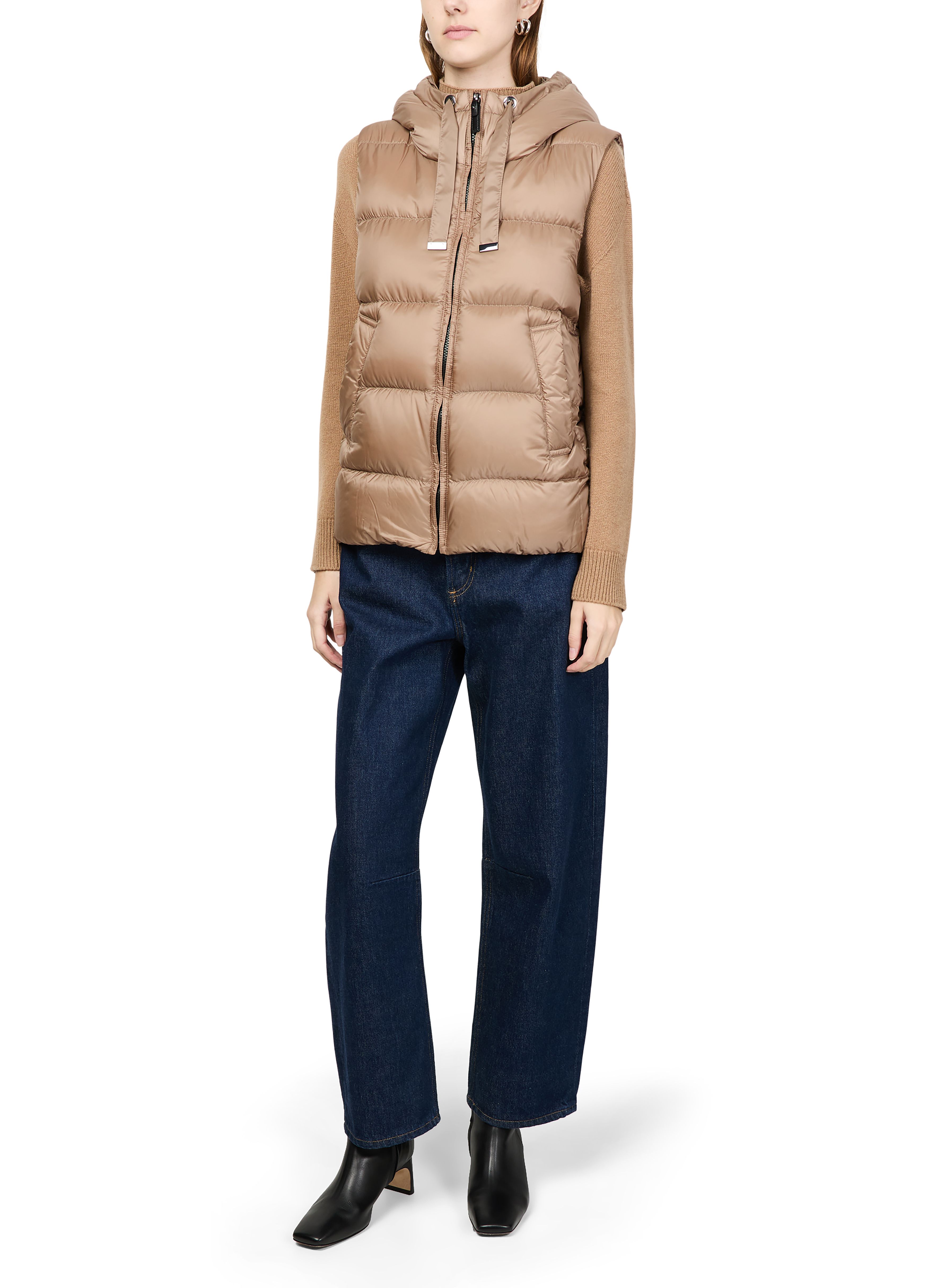 Seivi sleeveless puffer jacket - THE CUBE thumbnail 6