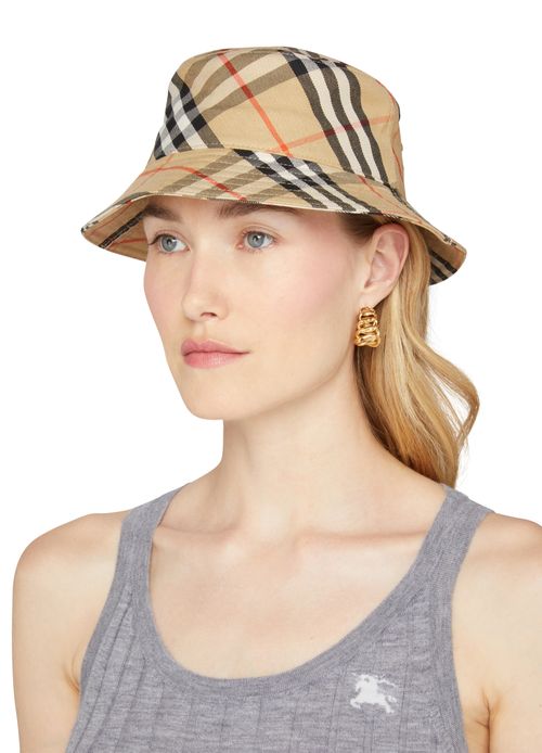 BURBERRY Bob Check