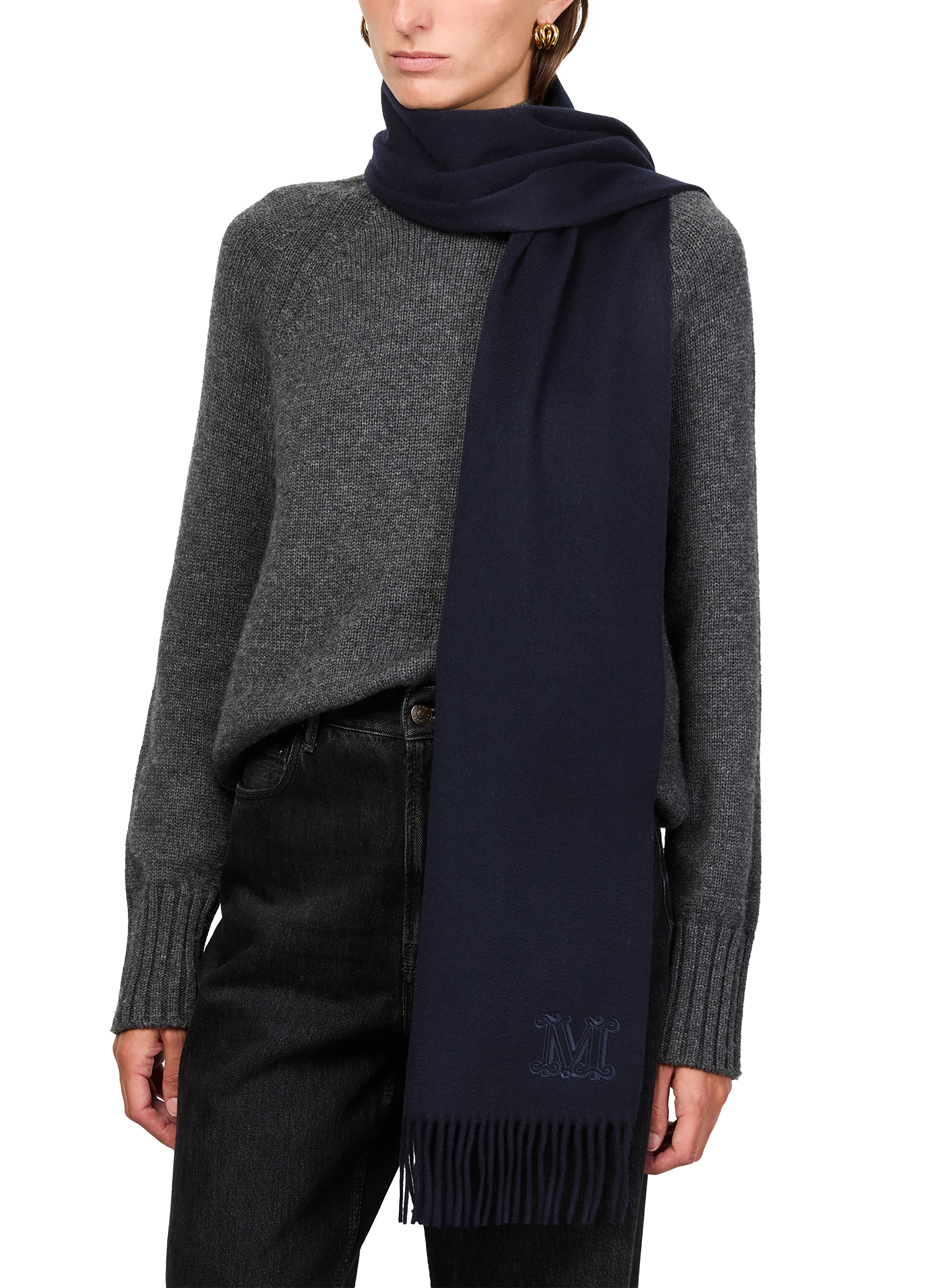 Wsdalia scarf thumbnail 5
