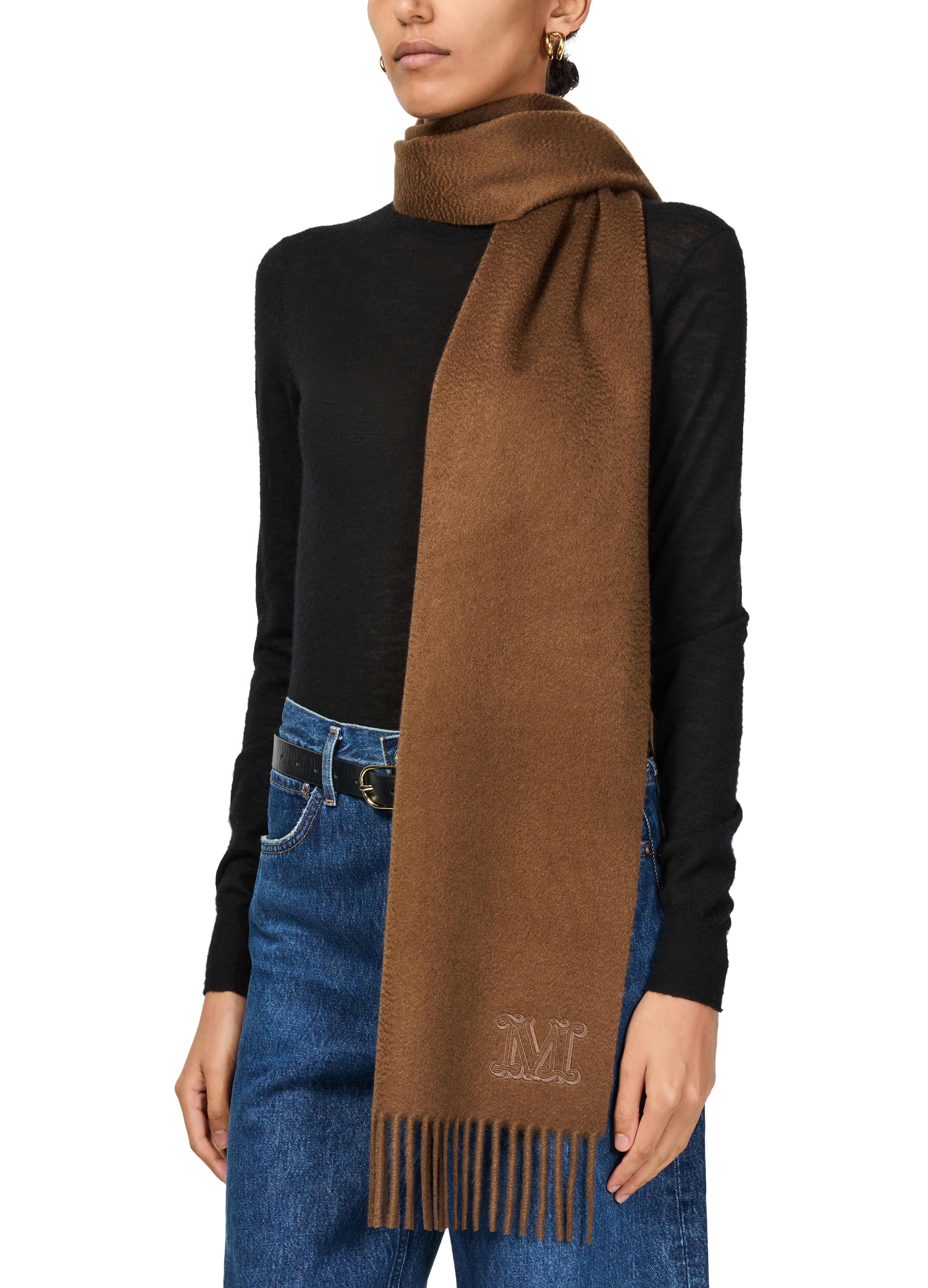 Wsdalia scarf thumbnail 5