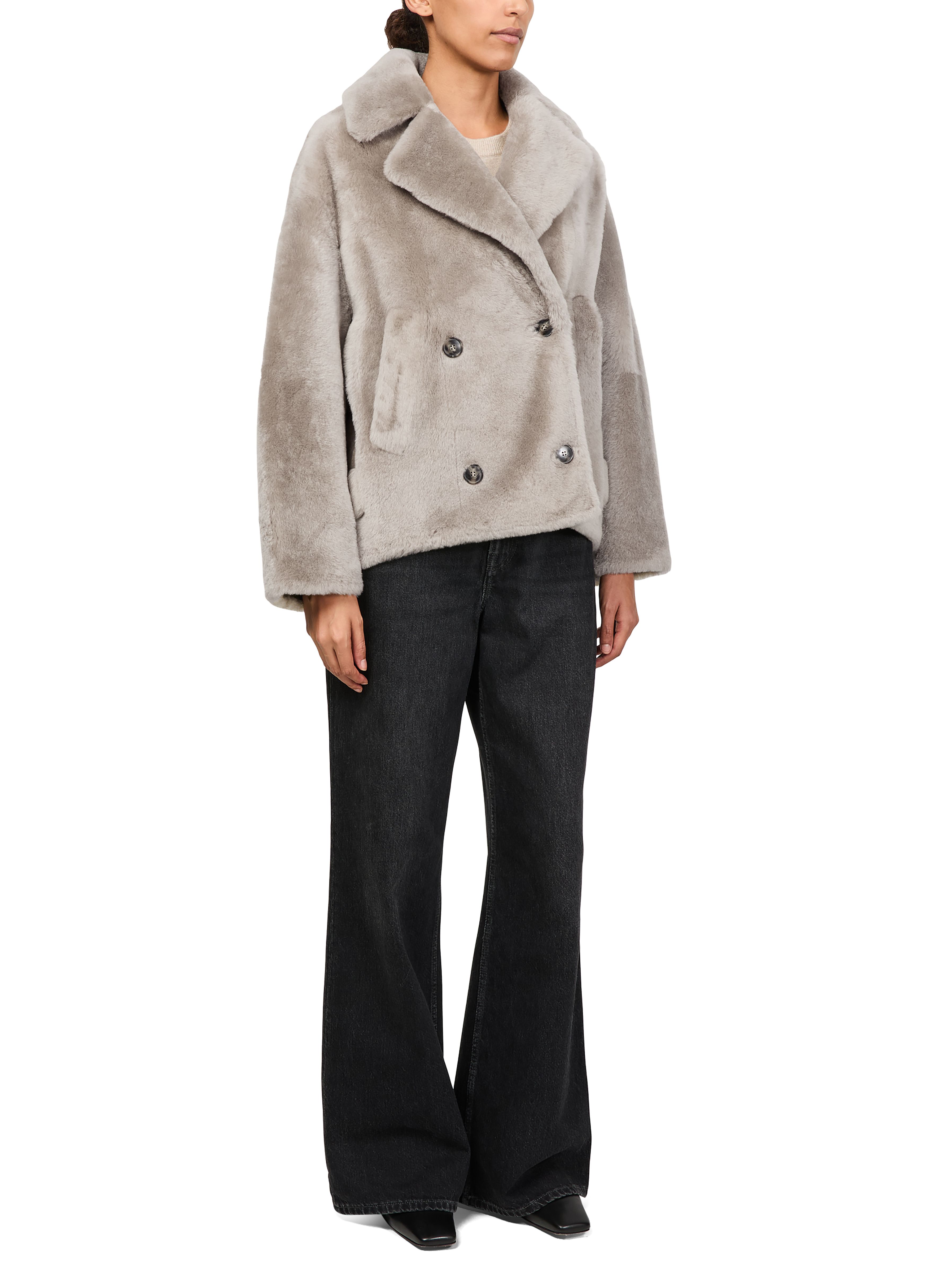 Sheepskin jacket thumbnail 6