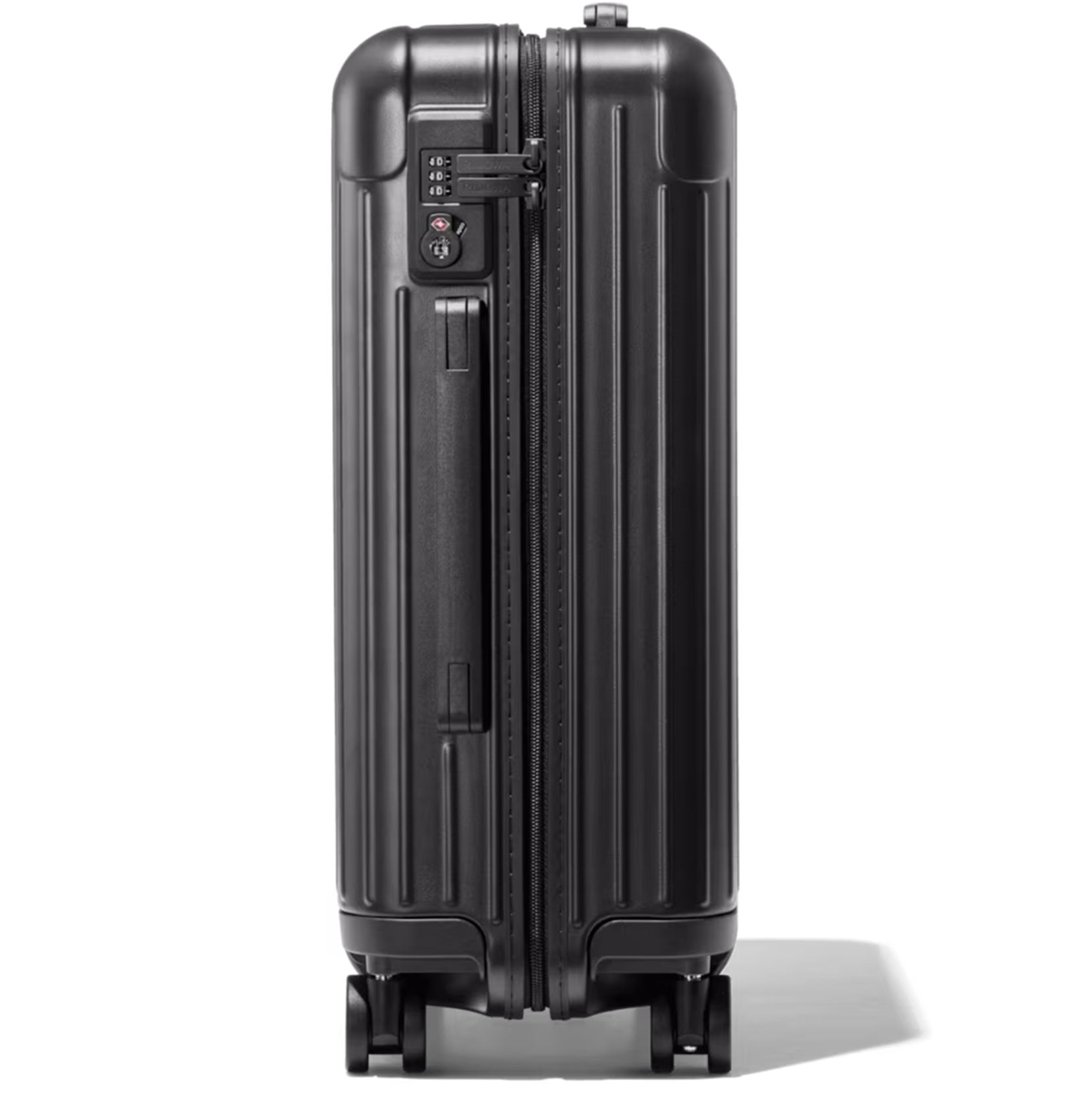 Rimowa 에센셜 캐빈 S 여행가방