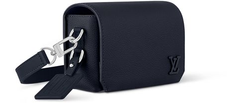LOUIS VUITTON Fastline Wearable Wallet