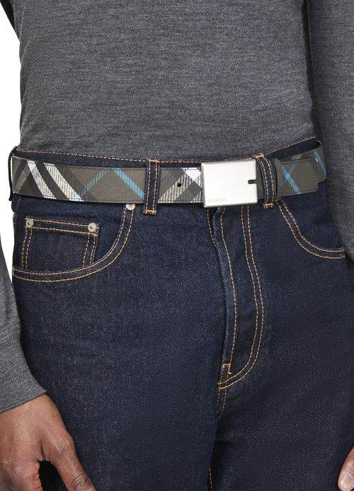 BURBERRY Ceinture B Cut en cuir
