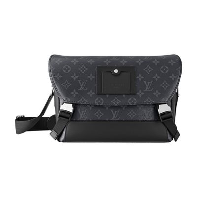 Louis Vuitton Messenger Pm Voyager In Black