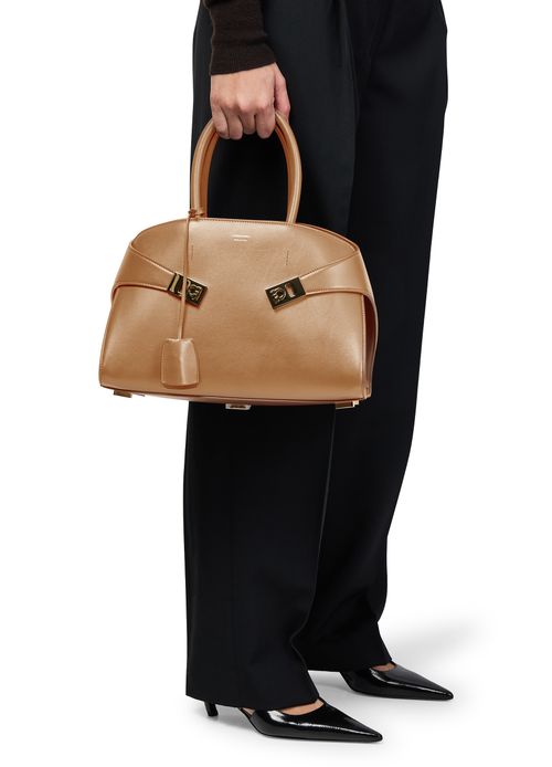 TOTEME Mini-Clutch T-Lock aus Leder