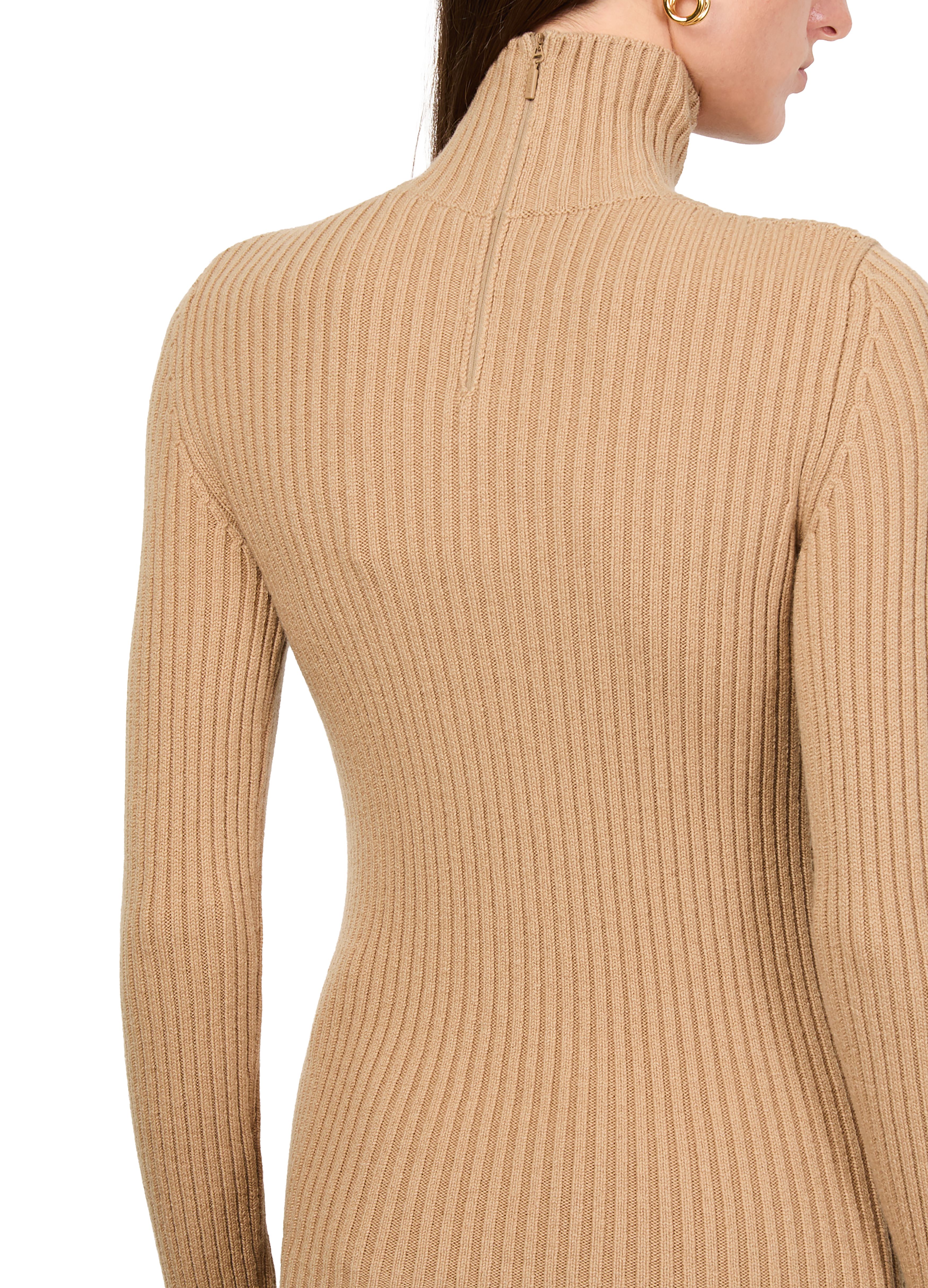 Aral turtle neck sweater thumbnail 5
