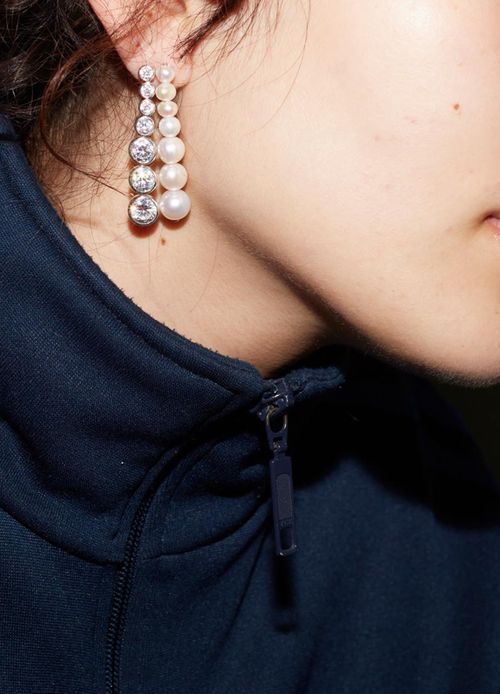 COMPLETEDWORKS Pearled earrings
