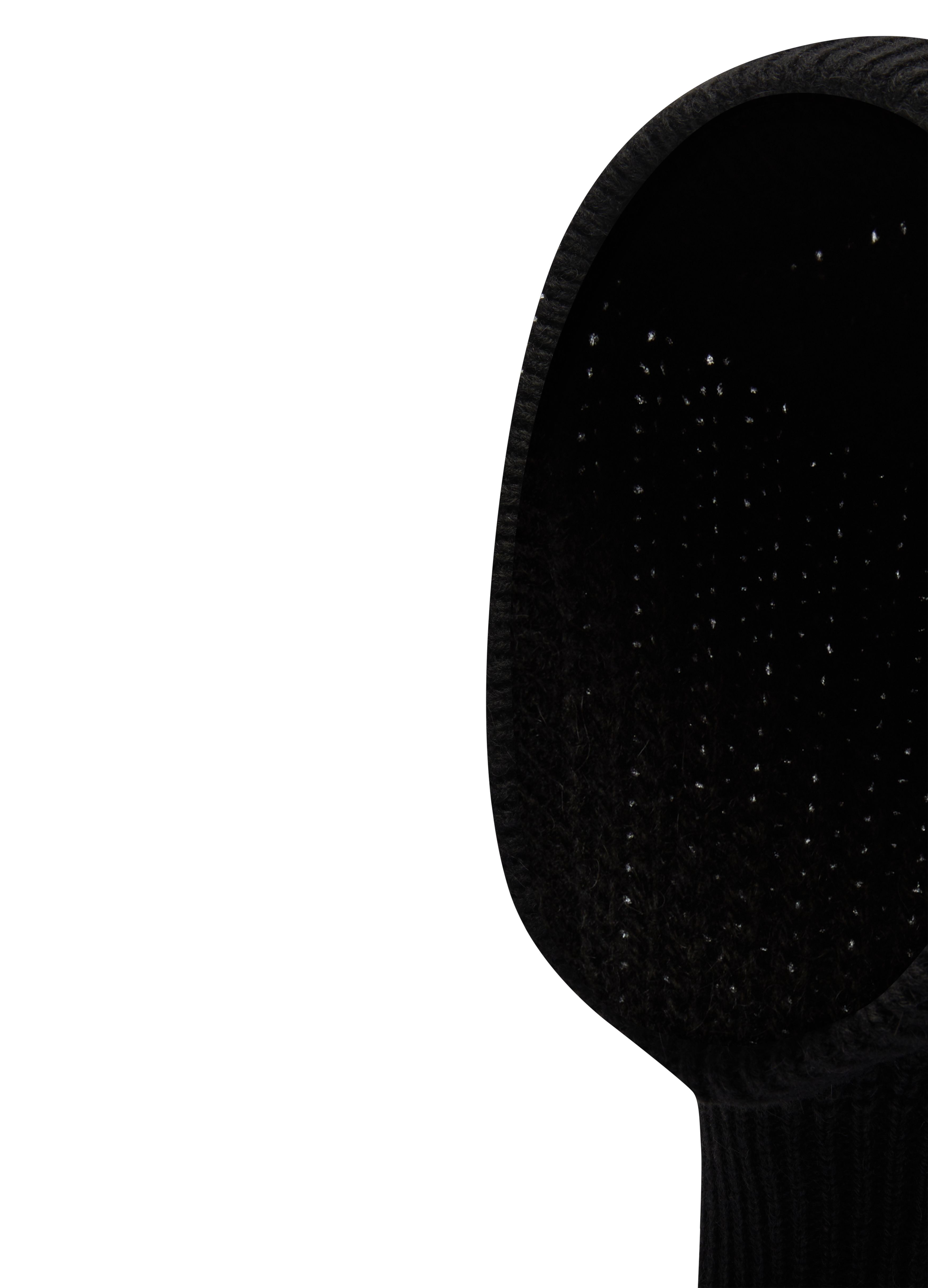 Knitted hood thumbnail 4