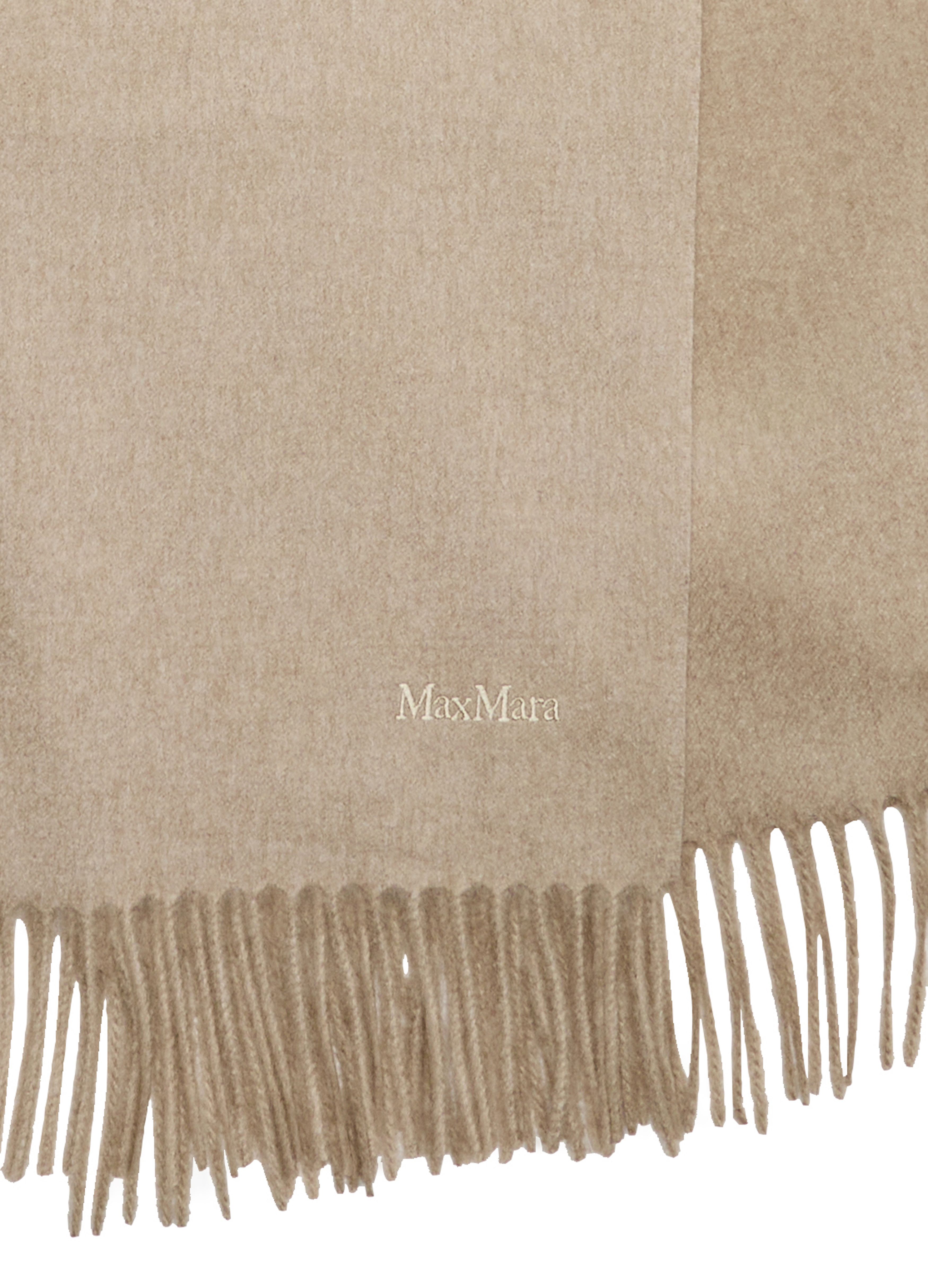 Baci scarf thumbnail 4