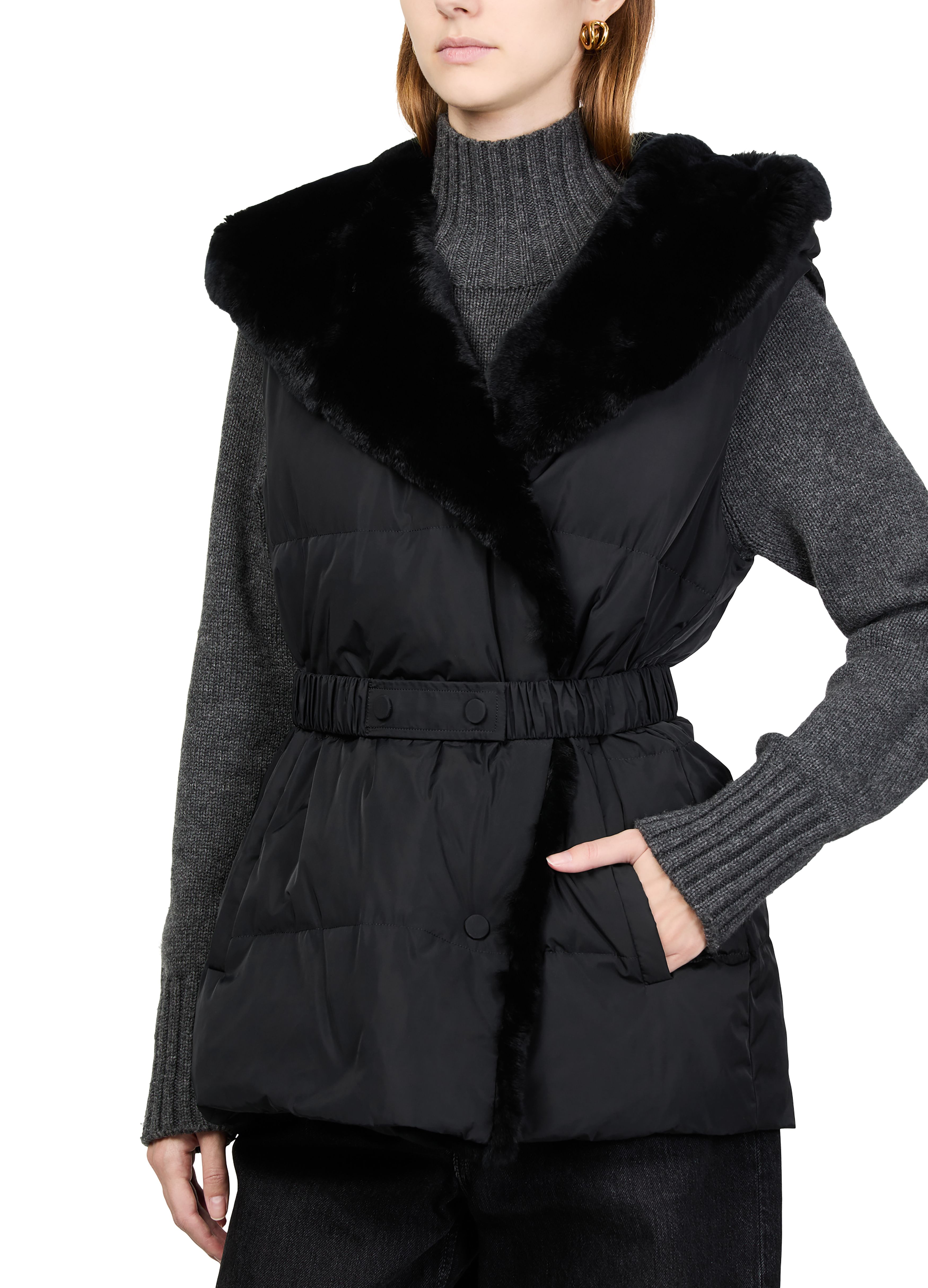 Hooded gilet thumbnail 4